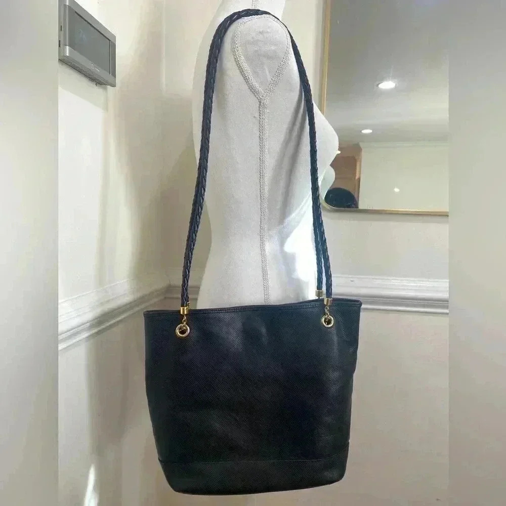 Bottega Veneta Vintage Tote Woven Black Leather Straps Gold Hardware